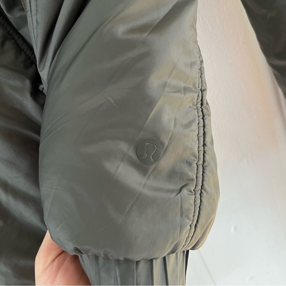 Lululemon Scuba Hoodie *Glyde Dark Olive Green Insulated Jacket Size 4 - Picture 14 of 17